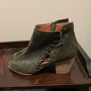 Lucky Brand Ankle Booties - Forest Green - Size 12
